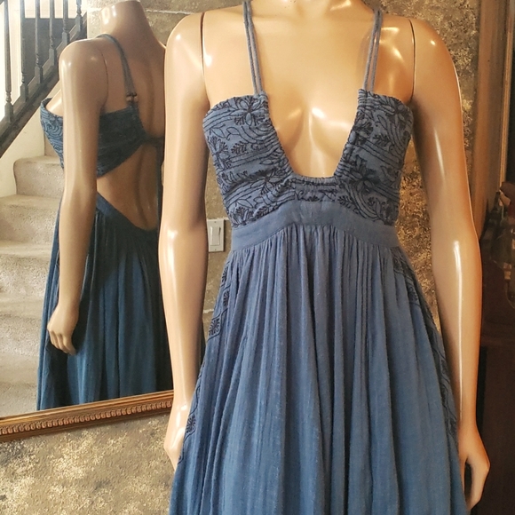 New Romantics - Picture 4 of 13